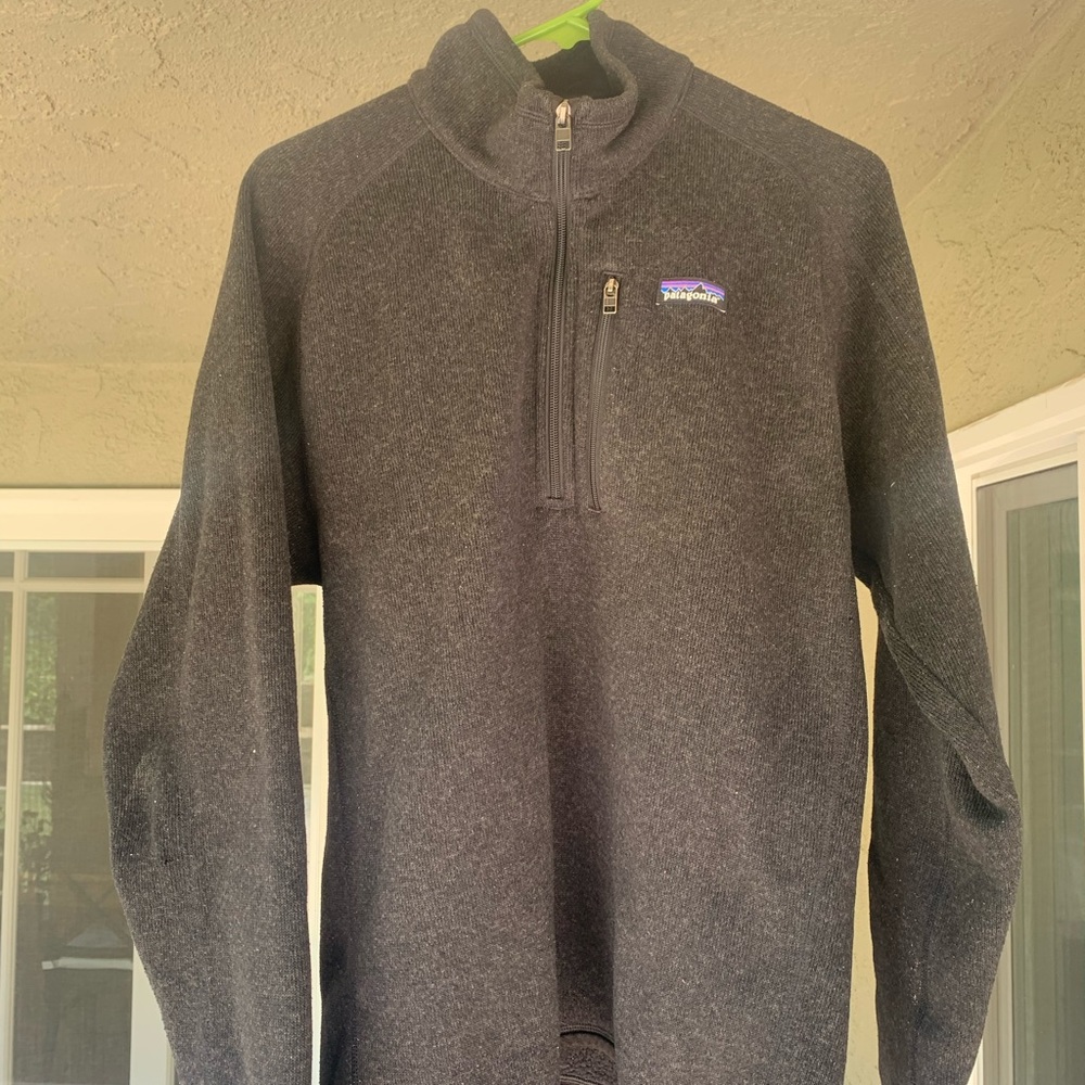 Patagonia Charcoal Gray Quarterzip